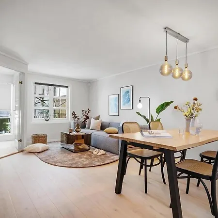 Cozy In Sentrum 5 Bedrooms